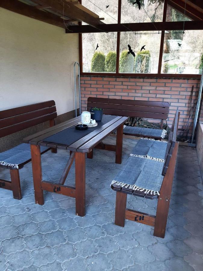 Apartmány pod Hradem Holstejn Exterior foto
