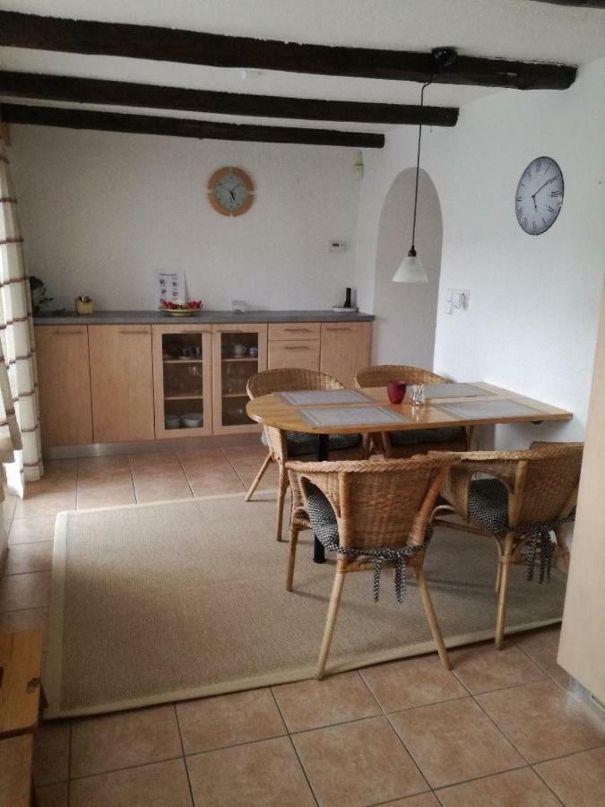 Apartmány pod Hradem Holstejn Exterior foto