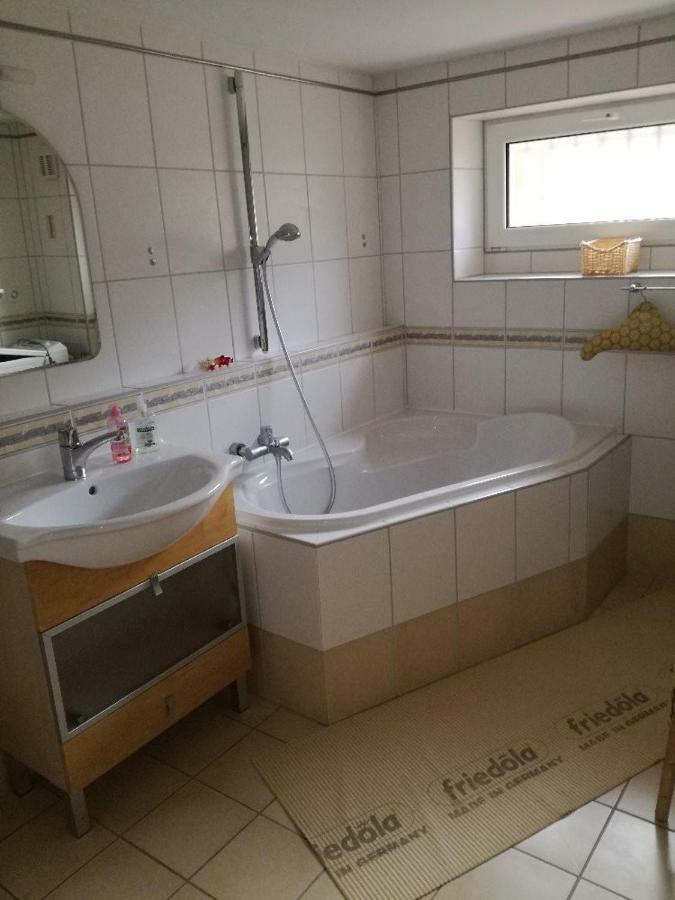 Apartmány pod Hradem Holstejn Exterior foto